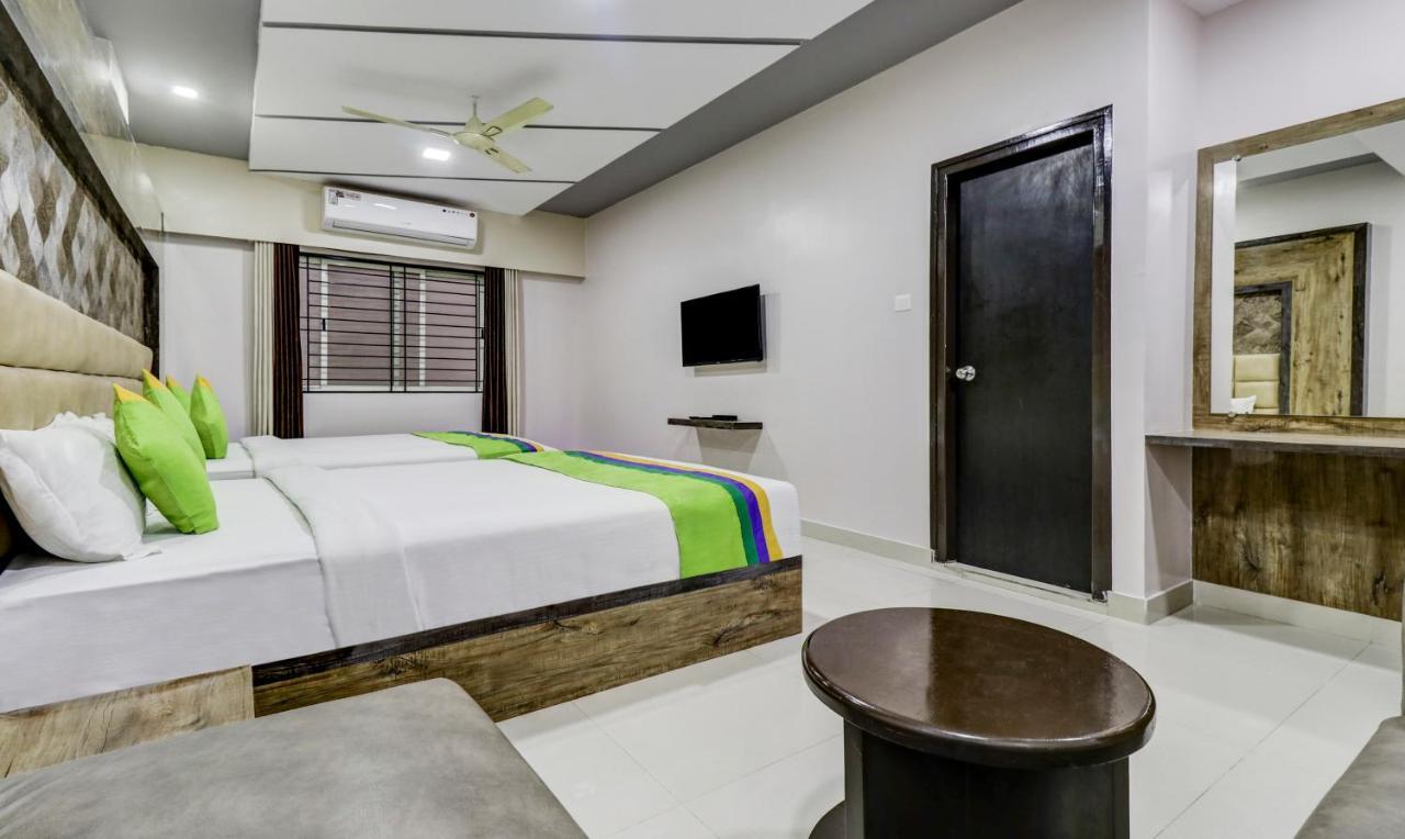 Treebo Sahara Suites 750 M From St Johns Medical College And Hospital Bangalore Exteriör bild
